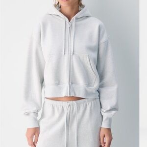 Aritzia Cozy Sweatfleece Boyfriend Boxy Zip Hoodie - Heather Cloud White